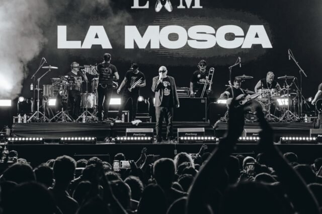 Gran noche la que se vivió en el Círculo Militar con la realización de la segunda edición del IRIS FEST esta vez POR LA ALIMENTACIÓN.